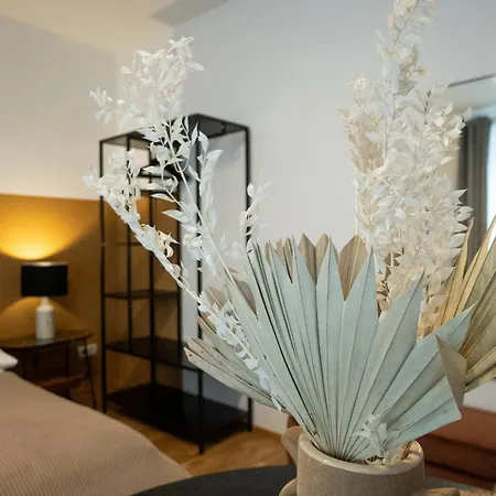Stylish Modern In Location Vienna
