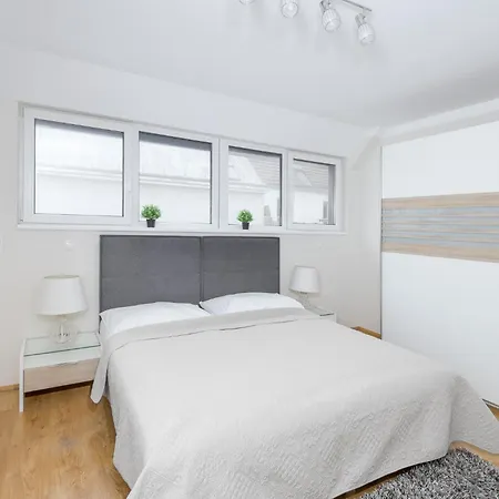Apartment Mandlgasse I Contactless Check-in