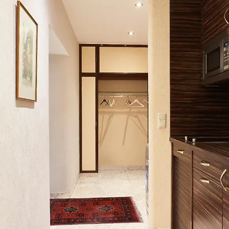 Apartment Prestige Luxury Haven W Free Parking And Sauna