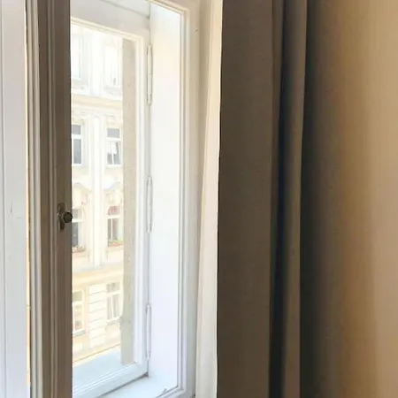Vienna-altbau Studio Fully Refurbished Apartment *