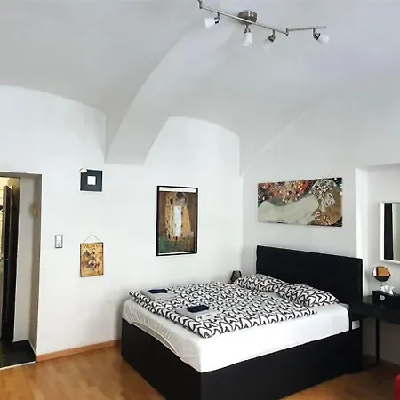 Msq Diana - 10 Min From Center - Free Coffee And Tea - High Speed Internet *