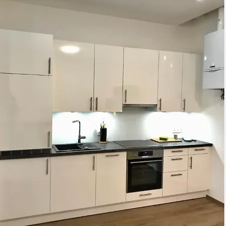 The Barts Apartments - Self Check-In Apartment