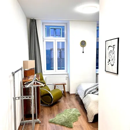 Apartment The Barts Apartments - Self Check-In *