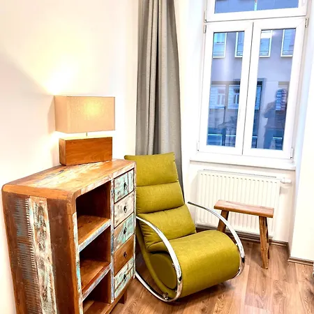 The Barts Apartments - Self Check-In *