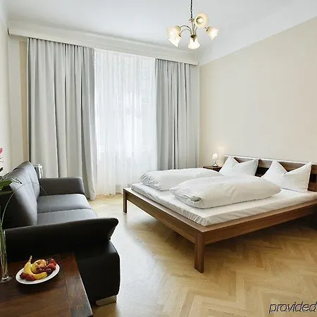 Bed & Breakfast Parco Di Schoenbrunn 4*