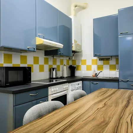 Royal-haven Apartment