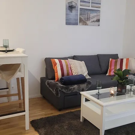 Boutique 2-room