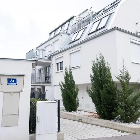Modern With Big Balcony Near City Center Vienna