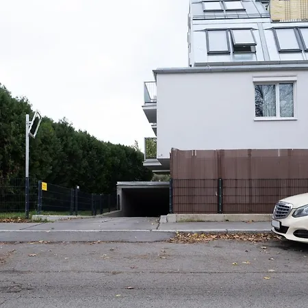Modern With Big Balcony Near City Center * Vienna