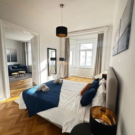 Apartment Luxury 3 Bedroom Near Schoenbrunn Palace *