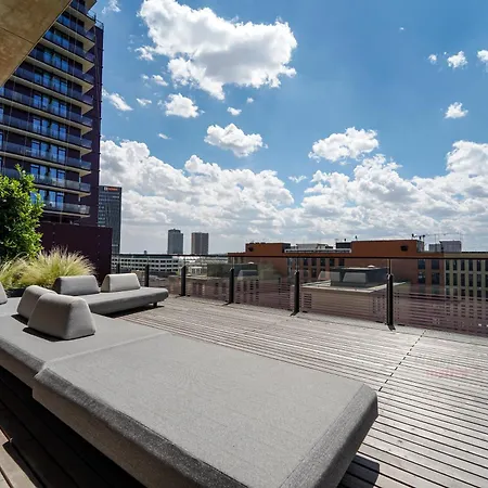 Relaxed Zen-apartment In Area And Amazing View Apartment