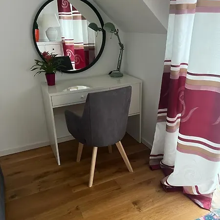 B-apartment 12