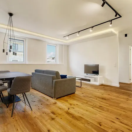 Nook Zehn & Loft By Irundo *