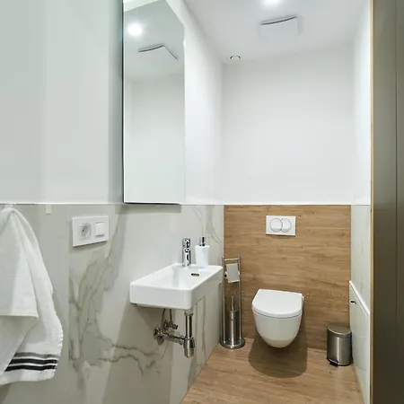 Nook Zehn & Loft By Irundo *