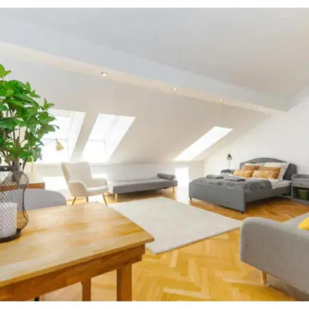 Apartment Designer Apartments, 2 Min To U1 Reumannplatz *