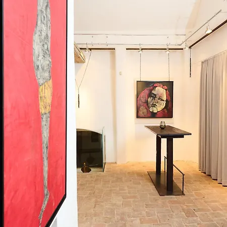 Art Sievering Apartment Vienna