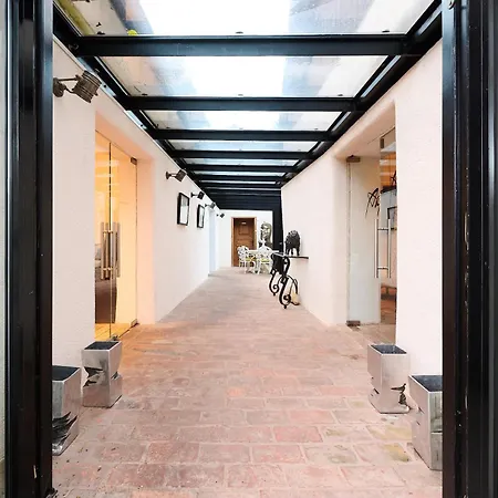 Art Sievering Apartment Vienna