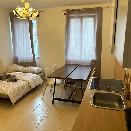 Guest house Default 1050