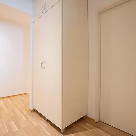 Apartamento Charming With Balcony, Close To Stephansdom Cathedral