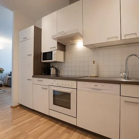 Charming With Balcony, Close To Stephansdom Cathedral Apartamento Viena