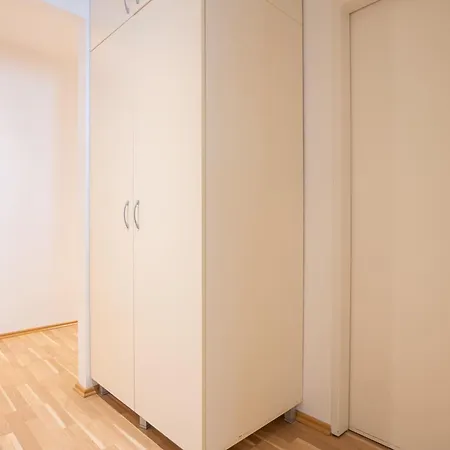 Charming With Balcony, Close To Stephansdom Cathedral