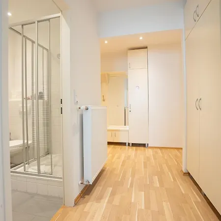 Charming With Balcony, Close To Stephansdom Cathedral Apartamento