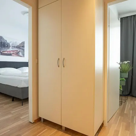 Apartamento Charming With Balcony, Close To Stephansdom Cathedral Viena