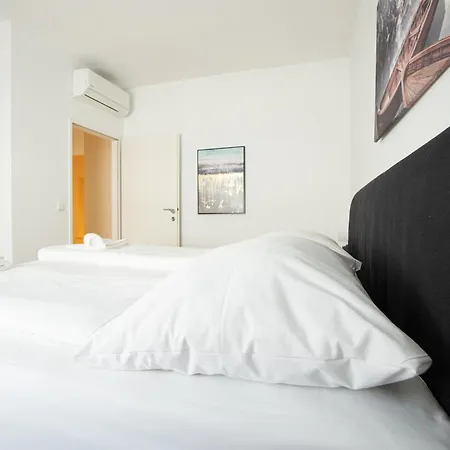 Apartamento Charming With Balcony, Close To Stephansdom Cathedral Viena