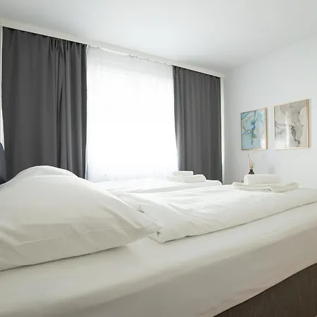 Charming With Balcony, Close To Stephansdom Cathedral Apartamento Viena