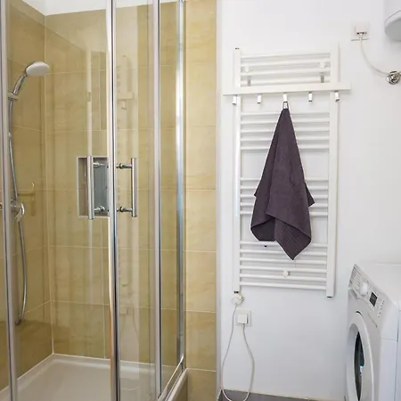 Barnabitengasse Apartment *