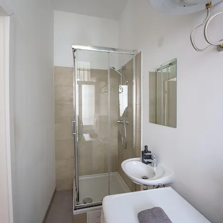 Apartment Barnabitengasse *