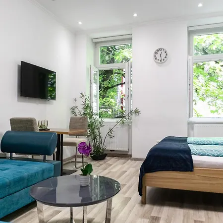 Chic 1br Near Biggest Amusementpark Of