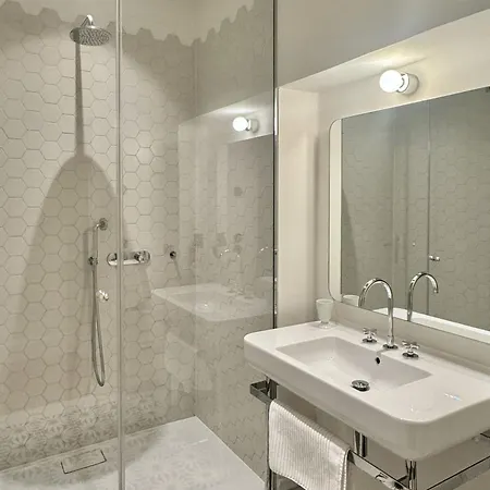 Apartamento Stunning In Center