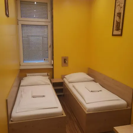 Do Step - Hotel&hostel Hostel