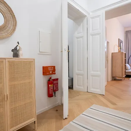 Spacious 110м2 Flat In The Center *