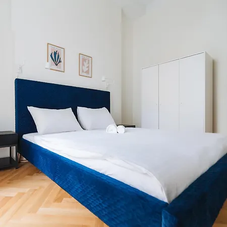 Apartment Brand Cozy
