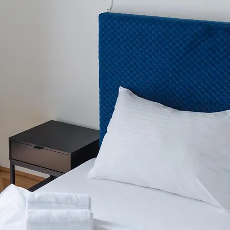 Apartment Brand Cozy *