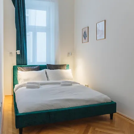 Brand Cozy Apartment *