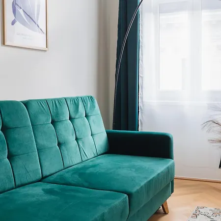 Brand Cozy Apartment *