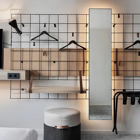 Hotel Moxy East Vienna