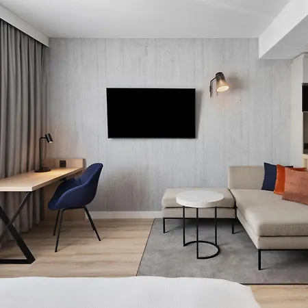 شقة فندقية By Marriott East 4*