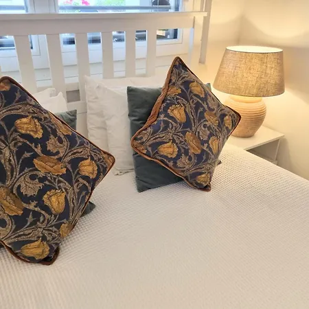 Guest house In Luxury Apartment, Near Hauptbahnhof *