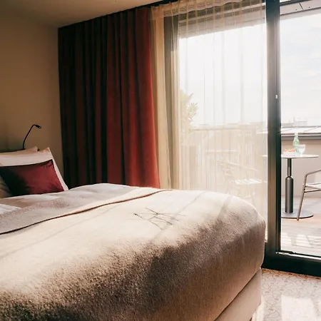 Weltwien Luxury Art & Free Parking Aparthotel Vienna