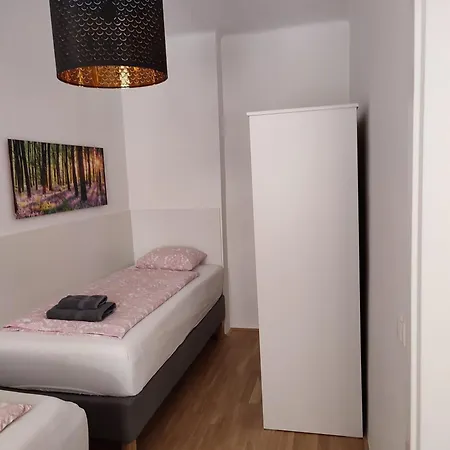 Near Yppenplatz & Brunnenmarkt Apartamento
