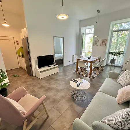 Gutarra Ii Apartment