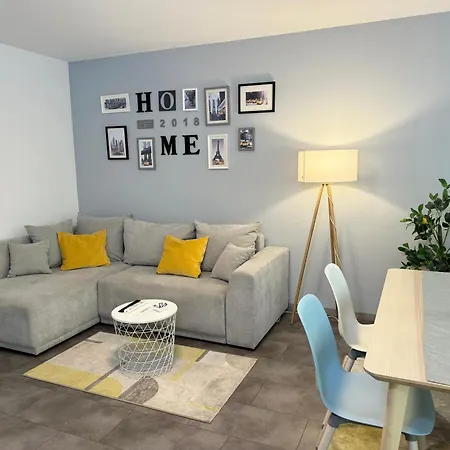 Gutarra Apartment