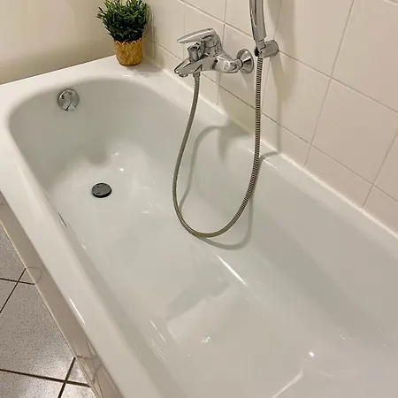 Cosy In A Perfect Location 1070 Historical Part Of Apartment