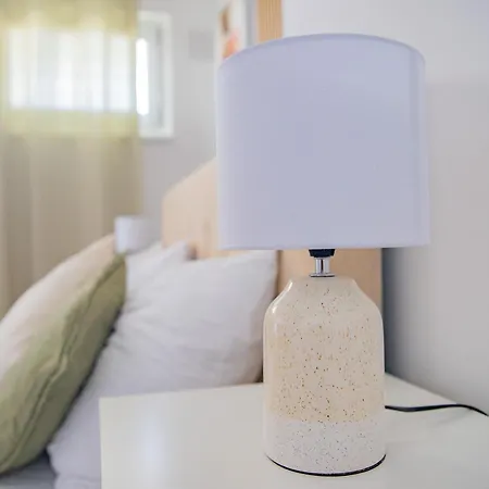 Stylish - 3 Min To U1 Kagraner Platz Apartamento *