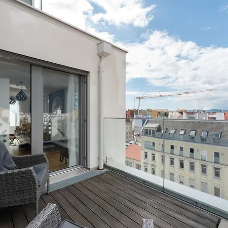 Mit Traumhafter Dachterrasse & Weitblick Appartamento