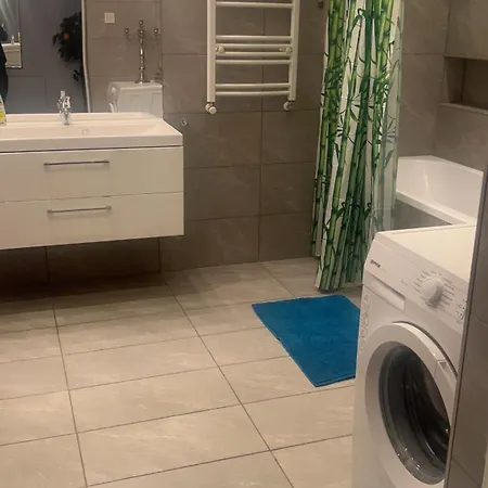 City Apartment Apartment